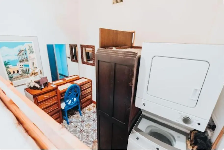 305 San Sebastian St Daire San Juan